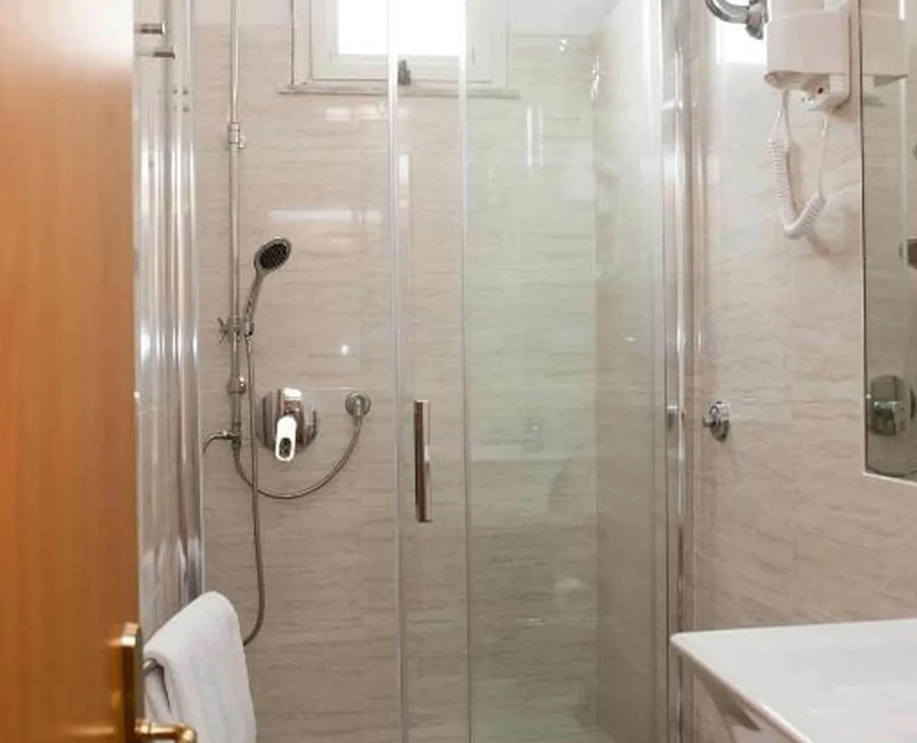 Hotel Touring Pisa 3*,