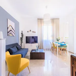 Appartamento Hostly - Colorhome Midtown - Unique 3 With 3 Private Bathrooms, Pisa